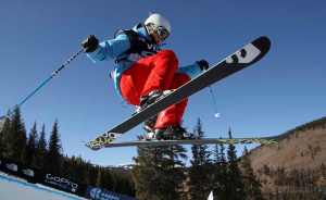 Photo : Mike Ridewood, l’Association canadienne de ski acrobatique