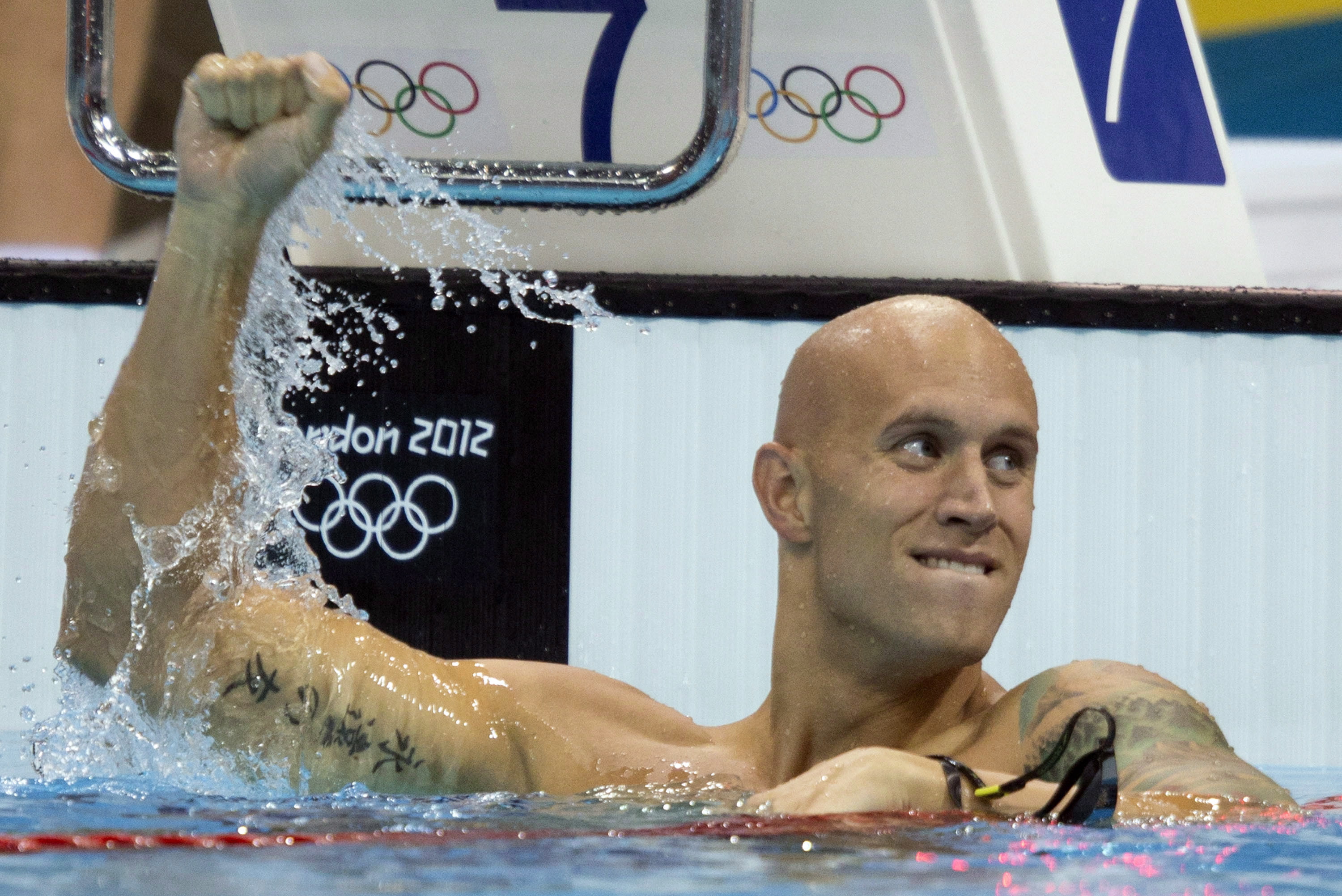 Brent Hayden célèbre sa troisième place au 100 m style libre des Jeux olympiques de Londres, le 1er août 2012.