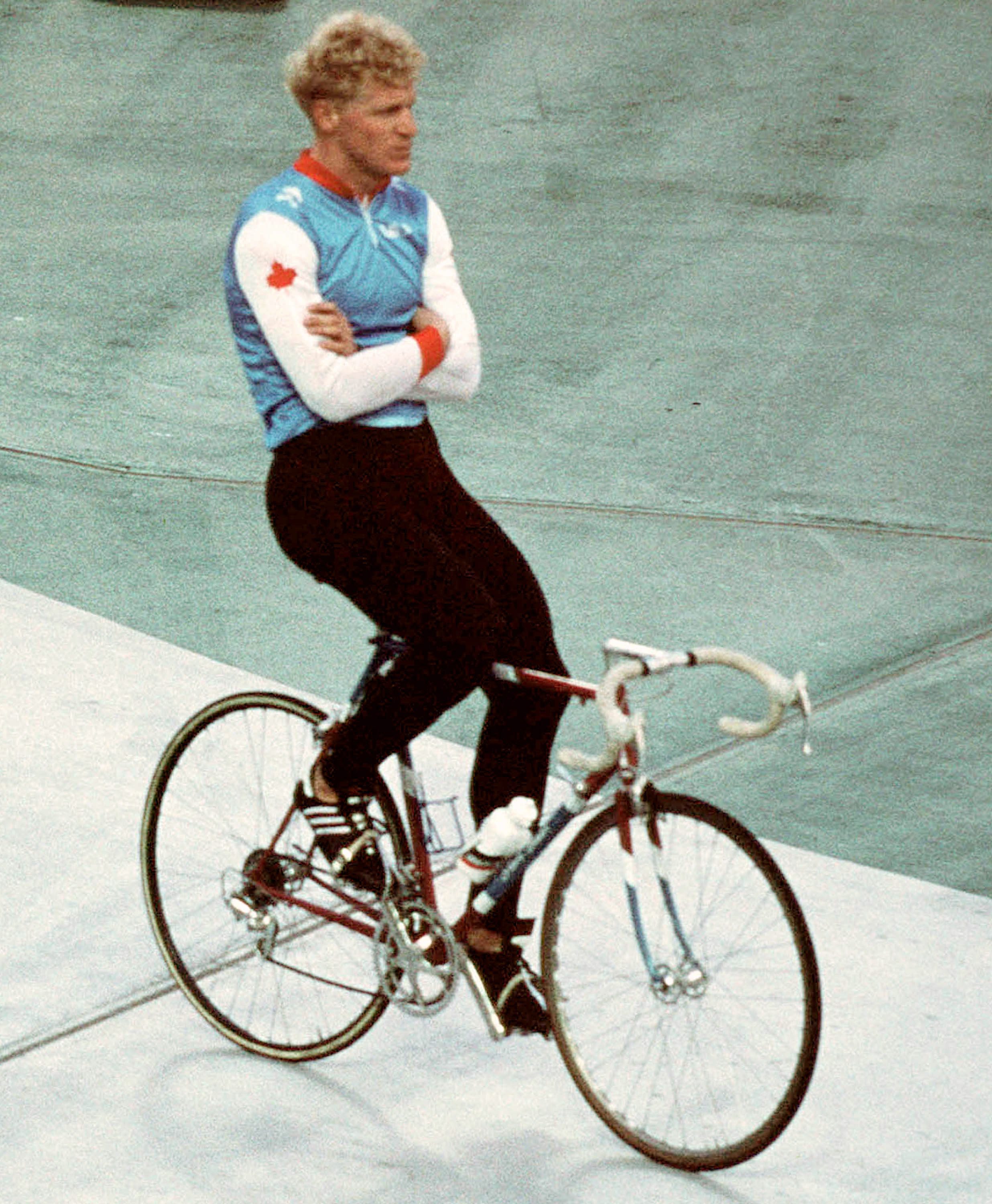 Harnett, Curt