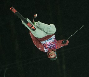 Ski acrobatique - demi-lune
