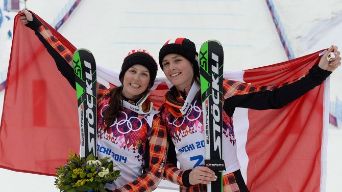 Kelsey Serwa, gauche, et Marielle Thompson (Photo : PC)