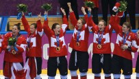 L'équipe féminine de hockey du Canada - Sotchi 2014.