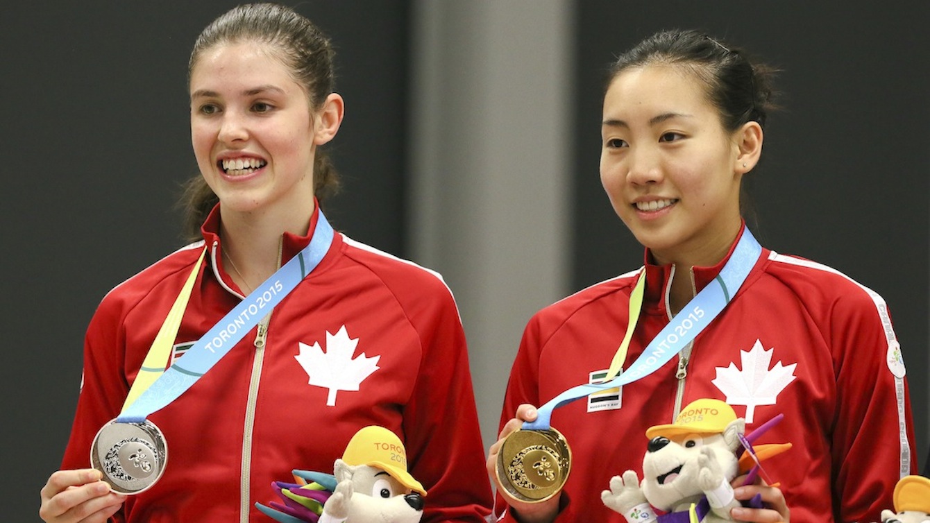 Michelle Li et Rachel Honderich - Badminton. Photo par Mike Ridewood