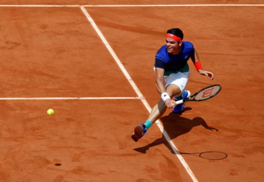France Tennis French Open Milos Raonic contre le Slovaque Andrej Martin au troisième tour de Roland-Garros le vendredi 27 mai 2016 à Paris. (AP Photo/Alastair Grant)
