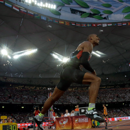 Capture d’écran 2016-06-01 à 16.43.00 Warner après un lancé du javelot au Championnat d'athlétisme de Chine