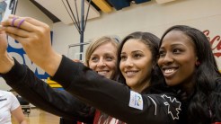 Lizanne Murphy, Natalie Achonwa et Tamara Tatham lors de l'annonce de l'équipe de basketball féminin pour Rio 2016, le 22 juillet.