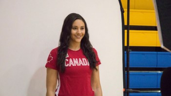 Natalie Achonwa lors d'une séance photo après l'annonce de l'équipe de basketball féminin, le 22 juillet 2016.