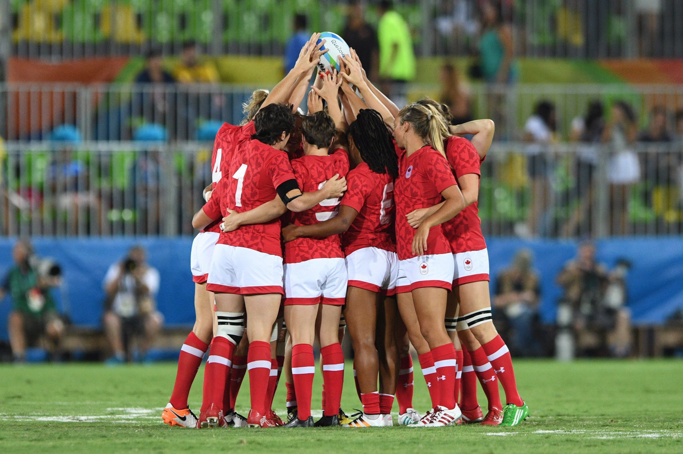Les joueuses de l'équipe canadienne lors de leur raliement avant le match de la médaille de bronze face à la Grande-Bretagne aux Jeux de Rio. 8 août 2016. THE CANADIAN PRESS/Sean Kilpatrick