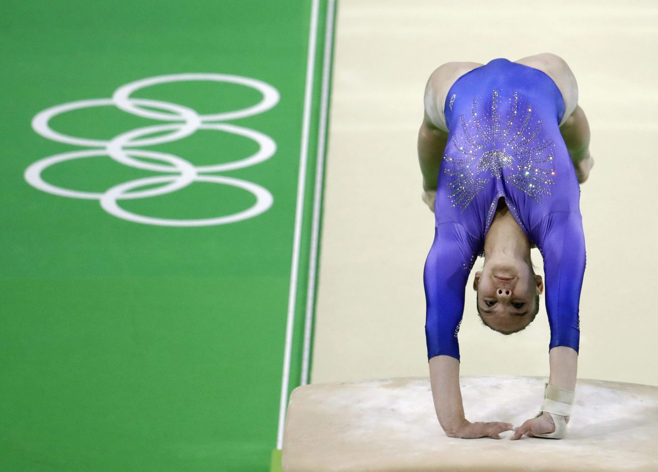 À 16 ans, la gymnaste canadienne Shallon Olsen participait à sa première finale olympique.