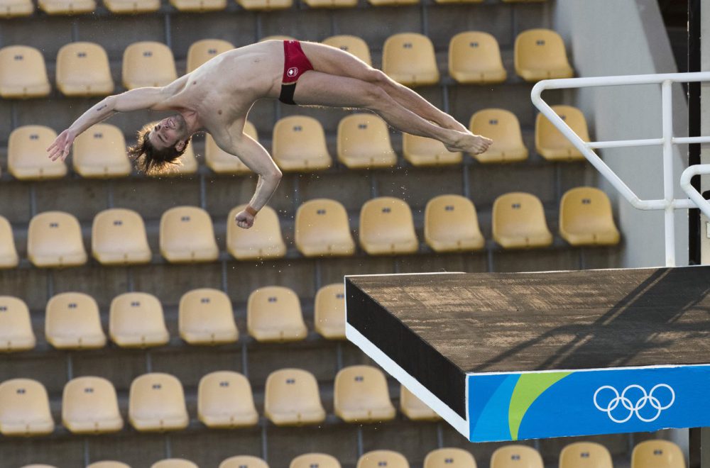 Entraînement de l'équipe canadienne de plongeon aux Jeux olympiques de Rio, le 4 août 2016. (COC Photo/Mark Blinch)