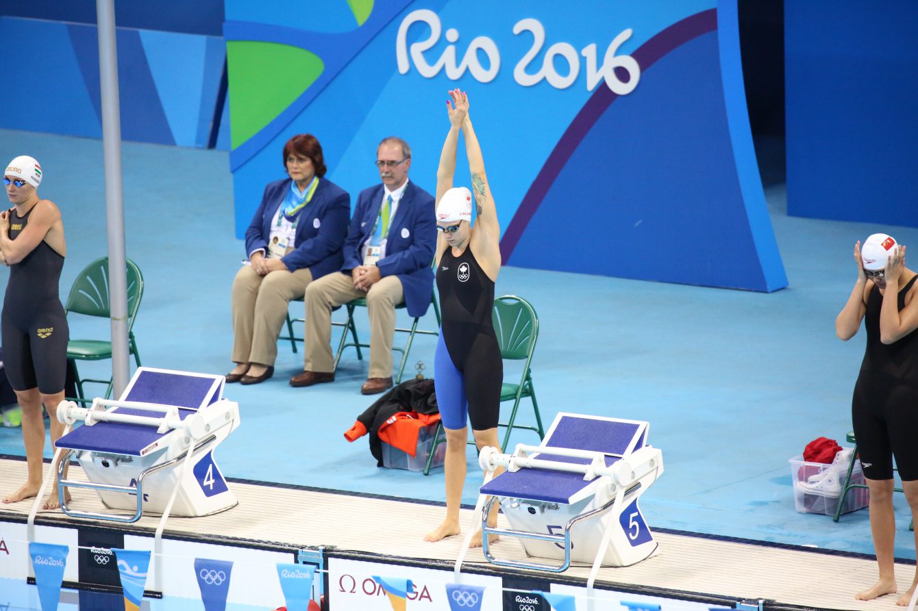 Hilary Caldwell avant la finale du 200 m dos des Jeux de Rio. 12 août 2016. Photo Steve Boudreau