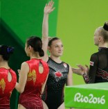Rosie Maclennan durant sa performance en qualifications à la trampoline aux Jeux de Rio. 12 août 2016. Photo Jason Ransom