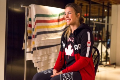 HBC Canada Kit Launch Marie-Michèle Gagnon lors du dévoilement de la collection d'Équipe Canada pour PyeongChang 2018, à Toronto, le 3 octobre 2017. (Photo : COC)