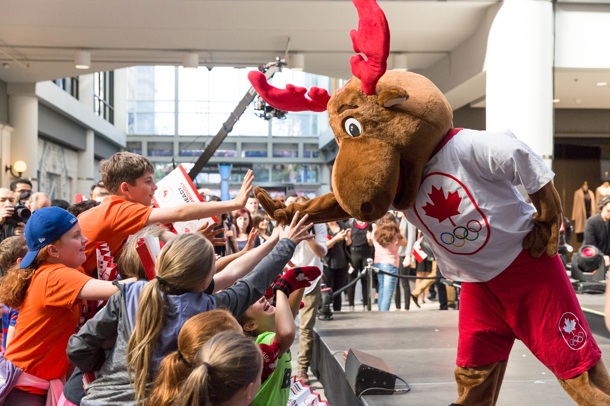 Komak lors du dévoilement de la collection d'Équipe Canada pour PyeongChang 2018, à Toronto, le 3 octobre 2017. (Photo : COC)