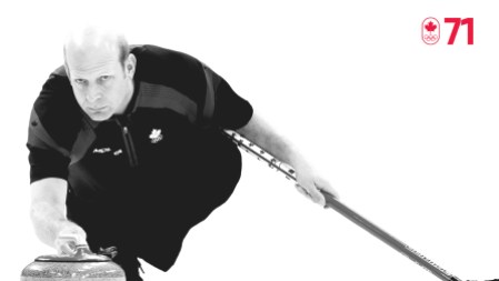 100 COUNTDOWN 71 HOR À Salt Lake City 2002, Kevin Martin a perdu l’or lorsque son dernier lancer a glissé un peu trop loin. Avec de nouveaux coéquipiers, Martin a finalement remporté sa médaille d’or olympique à Vancouver 2010, menant son équipe composée de John Morris, Marc Kennedy, Ben Hebert et Adam Enright au premier résultat parfait depuis le retour du curling aux Olympiques. SOIS RÉSILIENT