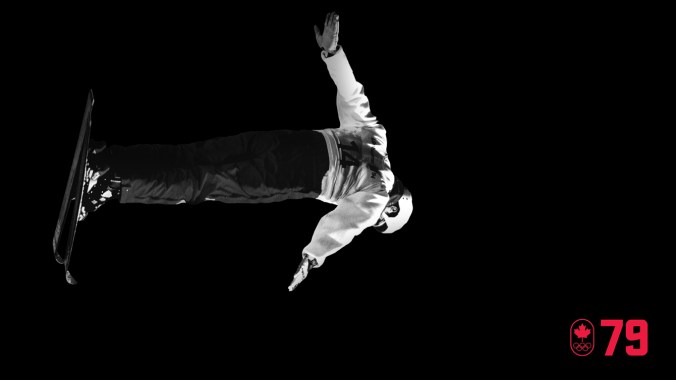 100 COUNTDOWN 79 HOR Le plus jeune membre de la «première famille de ski acrobatique», Philippe Laroche était le seul à avoir une chance de devenir un olympien. Deux ans après avoir remporté l’épreuve de démonstration de saut à ski à Albertville 1992, il a décroché l’argent à Lillehammer 1994, partageant le podium avec son coéquipier et médaillé de bronze Lloyd Langlois au début officiel de l’épreuve du saut à ski aux Olympiques. SOIS UN MENEUR