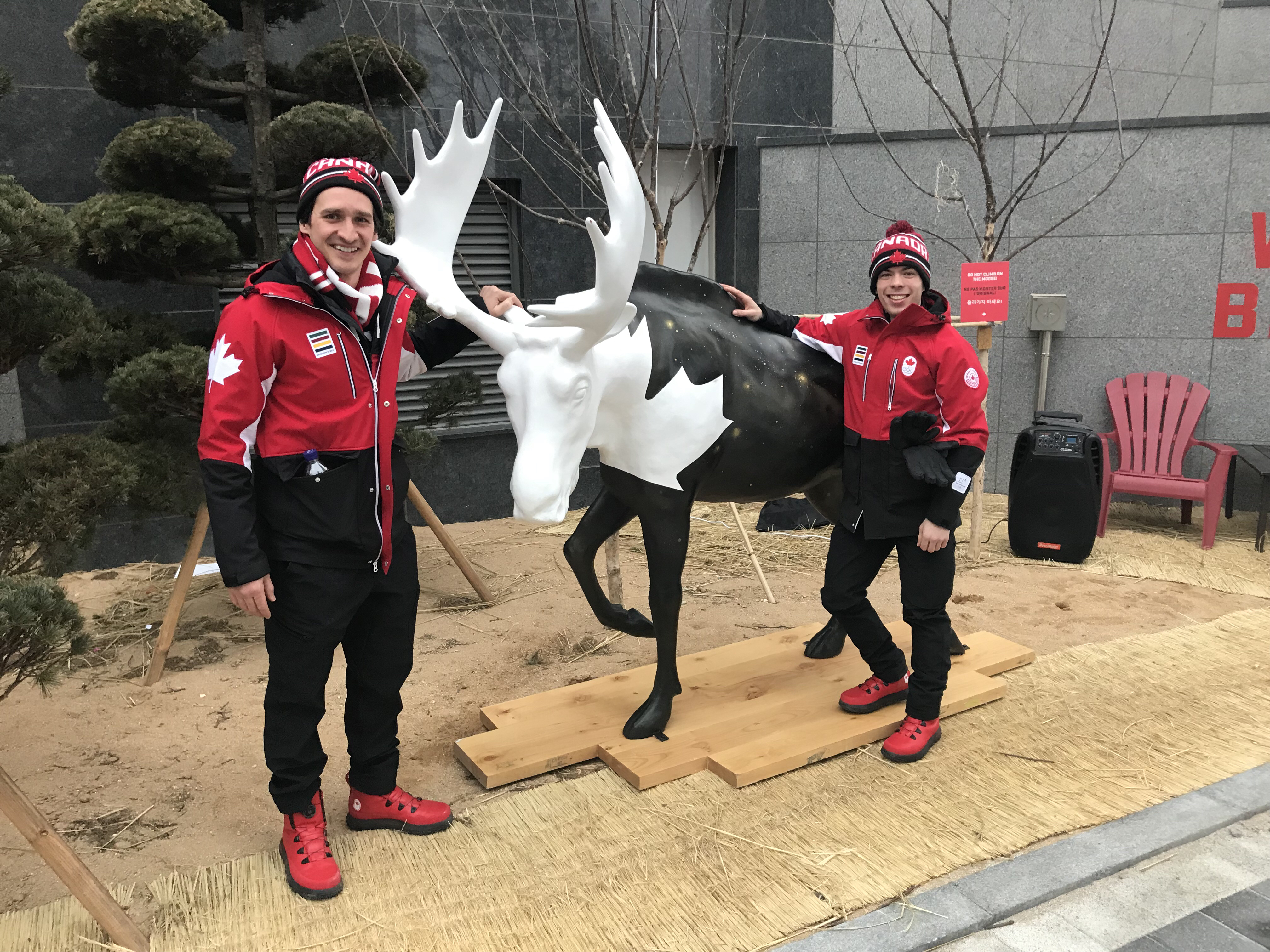 Charlie Bilodeau et Keegan Messing.