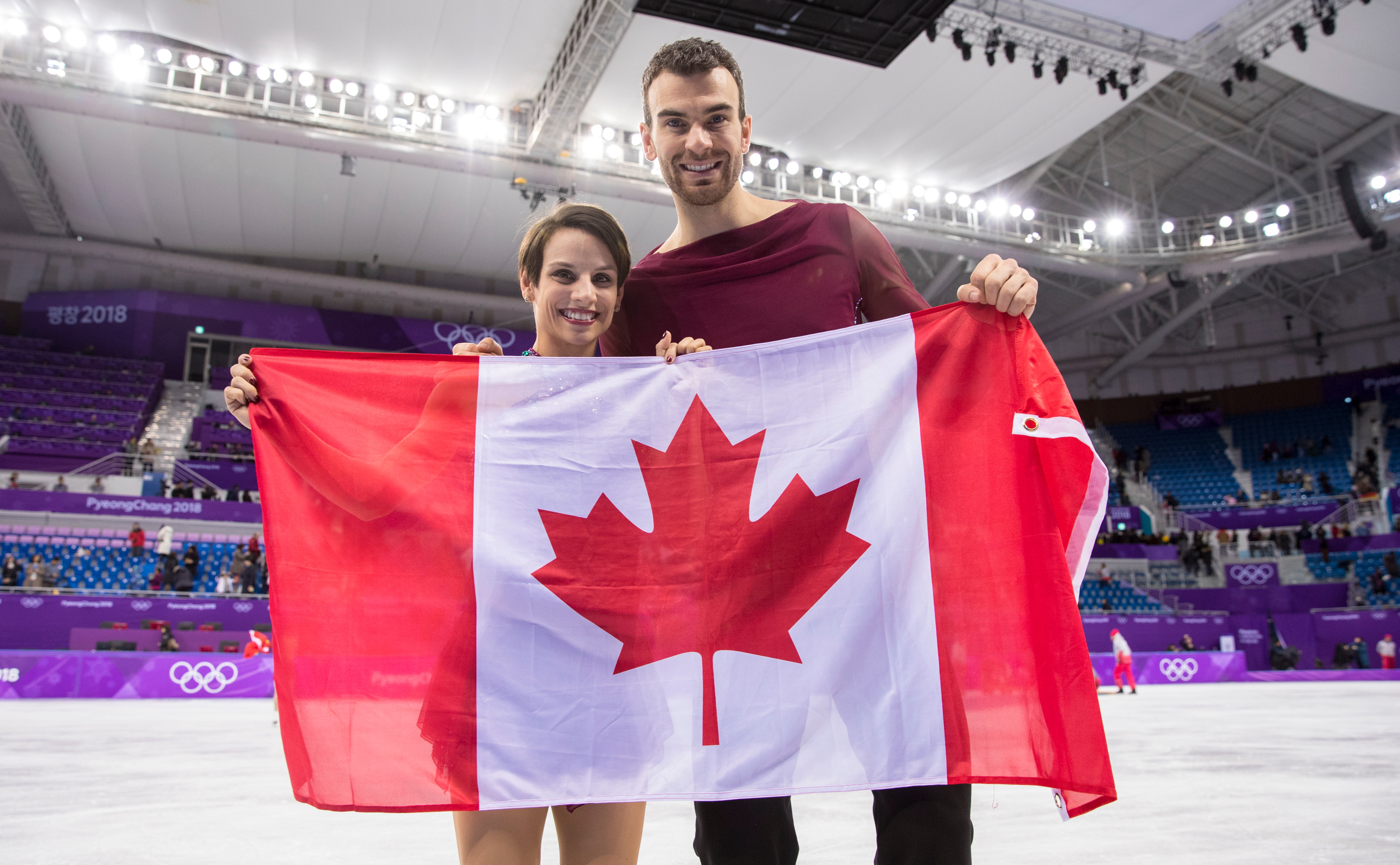 Eric Radford et Meagan Duhamel ont remporté la médaille de bronze à l'épreuve des couples, aux Jeux olympiques de PeyongChang, le 15 février 2018. Photo COC/Jason Ransom