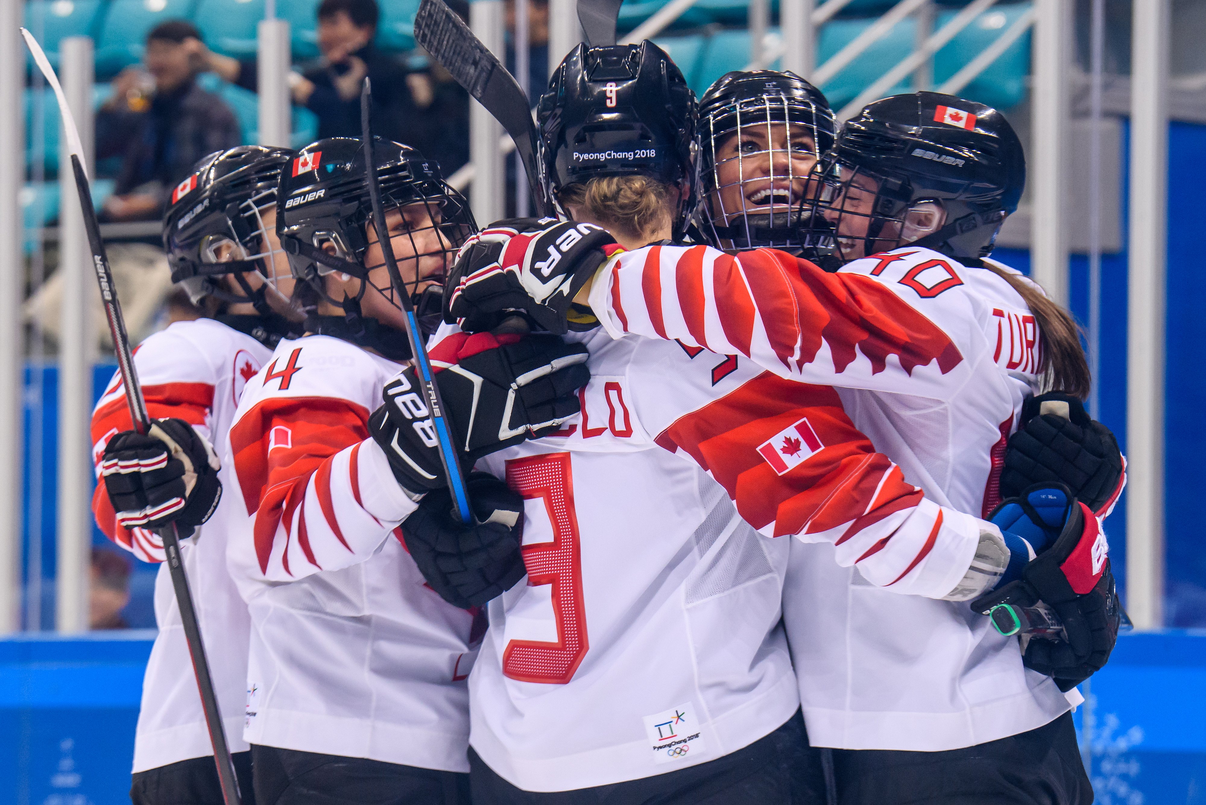 PYEONGCHANG, CORÉE DU SUD - 19 FÉVRIER: Canada accède à la finale en hockey féminin en gagnant 5 à 0 contre les athlètes olympiques de la Russie. (Photo par Vincent Ethier/COC)