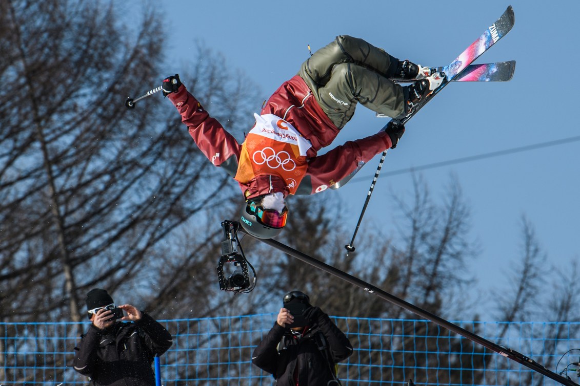 Cassie Sharpe remporte l'or en finale de l'épreuve de la demi-lune en ski acrobatique, aux Jeux olympiques d'hiver de Pyeongchang 2018. (Photo: Vincent Ethier/COC)