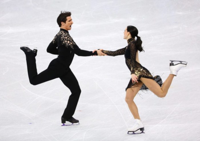 Equipe Canada - patinage artistique - Scott Moir et Tessa Virtue - pyeongchang 2018 Tessa Virtue et Scott Moir patinent leur programme court de danse sur glace aux Jeux olympiques de PyeongChang, le 19 février 2018. Photo COC/Vaughn Ridley