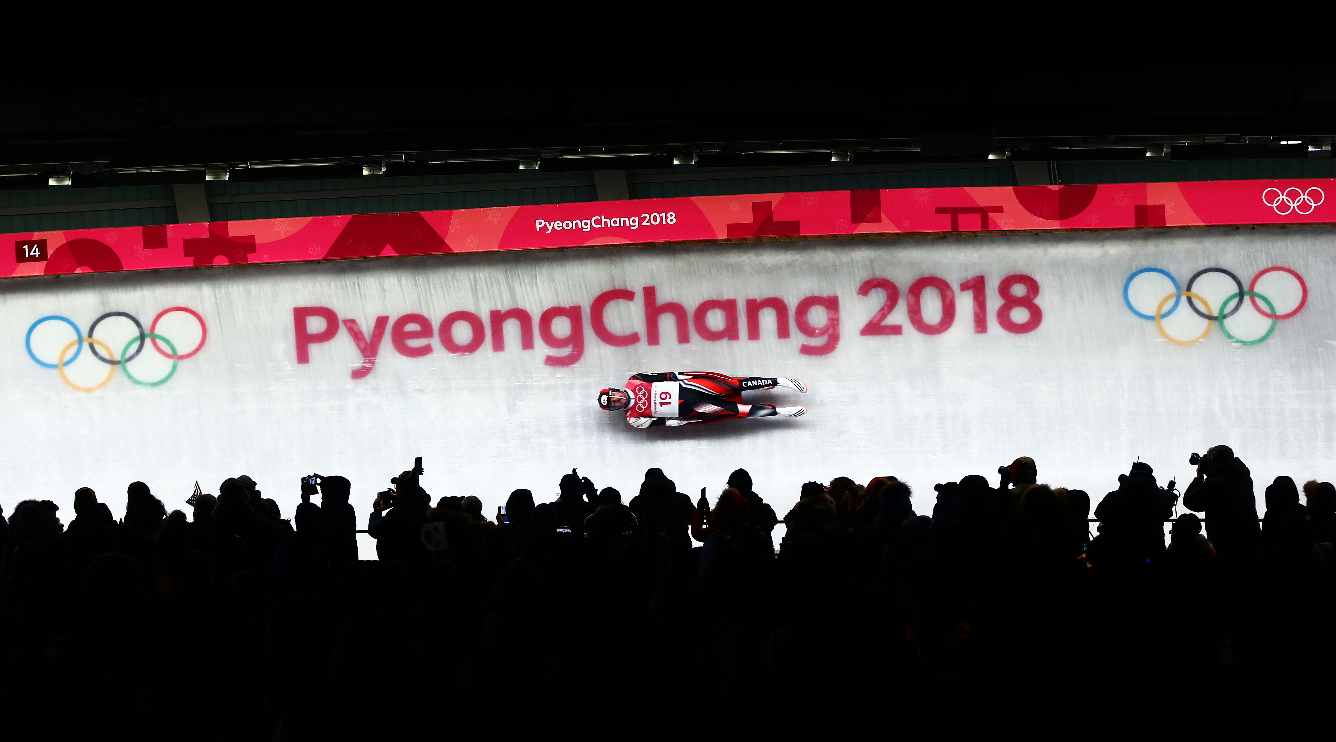Sam Edney du Canada lors de la descente 3 en simple (hommes) lors des Jeux olympiques d’hiver de PyeongChang le 11 février 2018. (Photo Vaughn Ridley/COC)