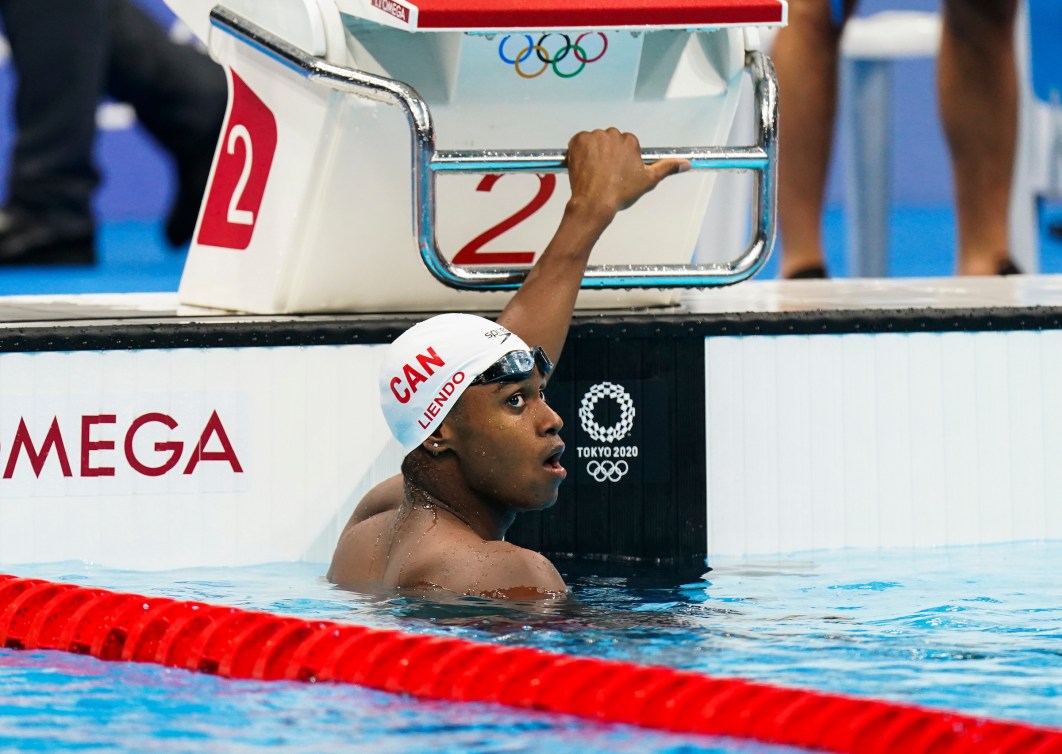 Joshua Liendo dans l'eau après une course.