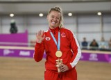 Kelsey Mitchell et sa médaille d'or en cyclisme sur piste à Lima 2019