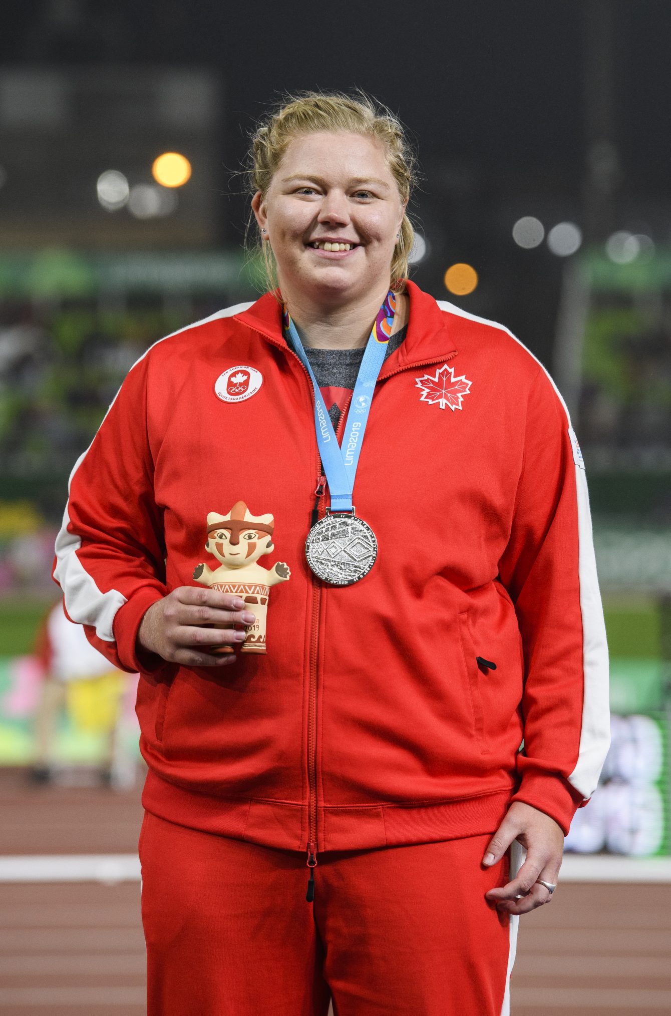 Brittany Crew a gagné l'argent au lancer du poids aux Jeux panaméricains de Lima, au Pérou, le 9 août 2019. Elle a enregistré un nouveau record personnel et canadien de 19,07 m. Photo : Vincent Ethier/COC