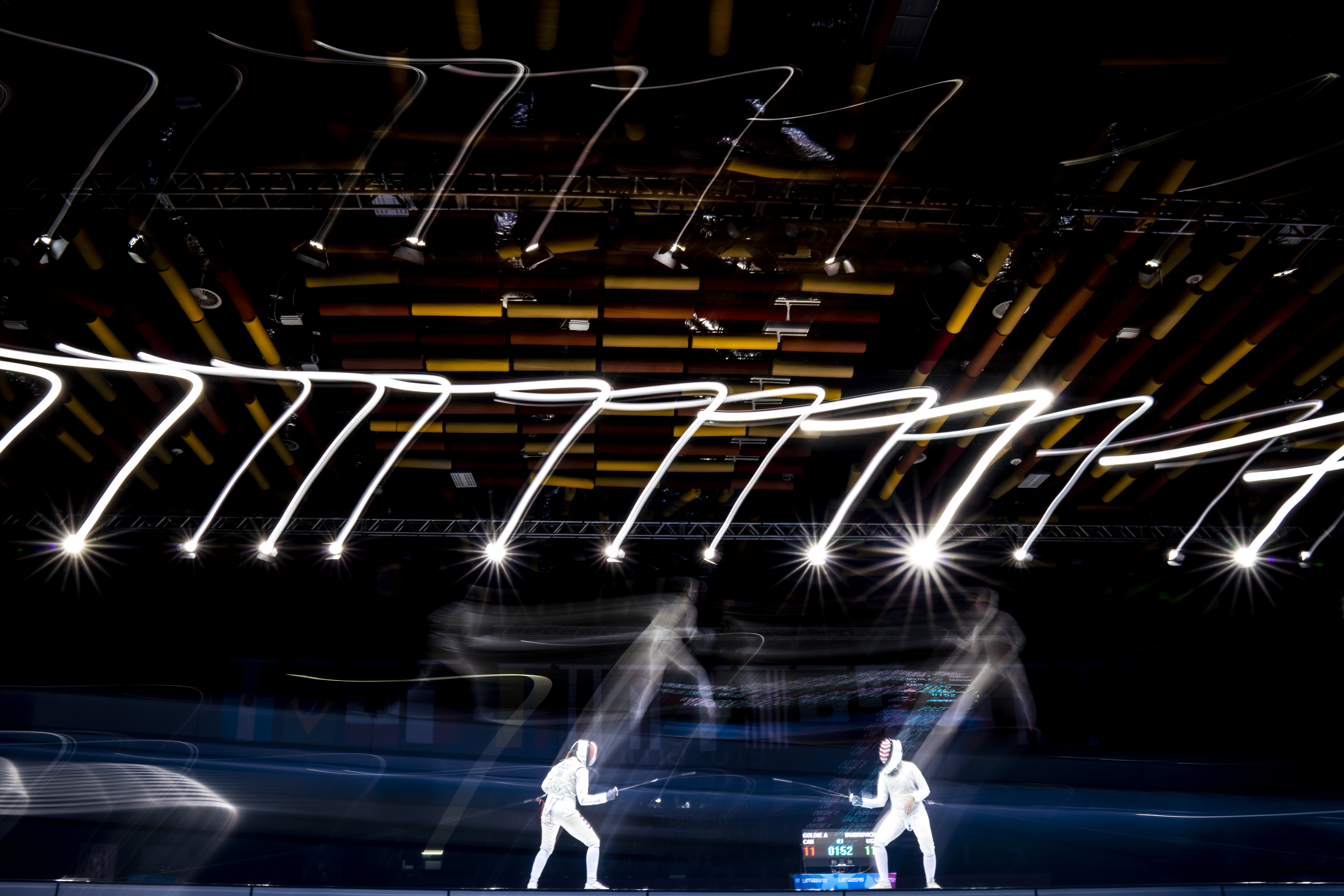 La Canadienne Alanna Goldie pendant un duel d'escrime