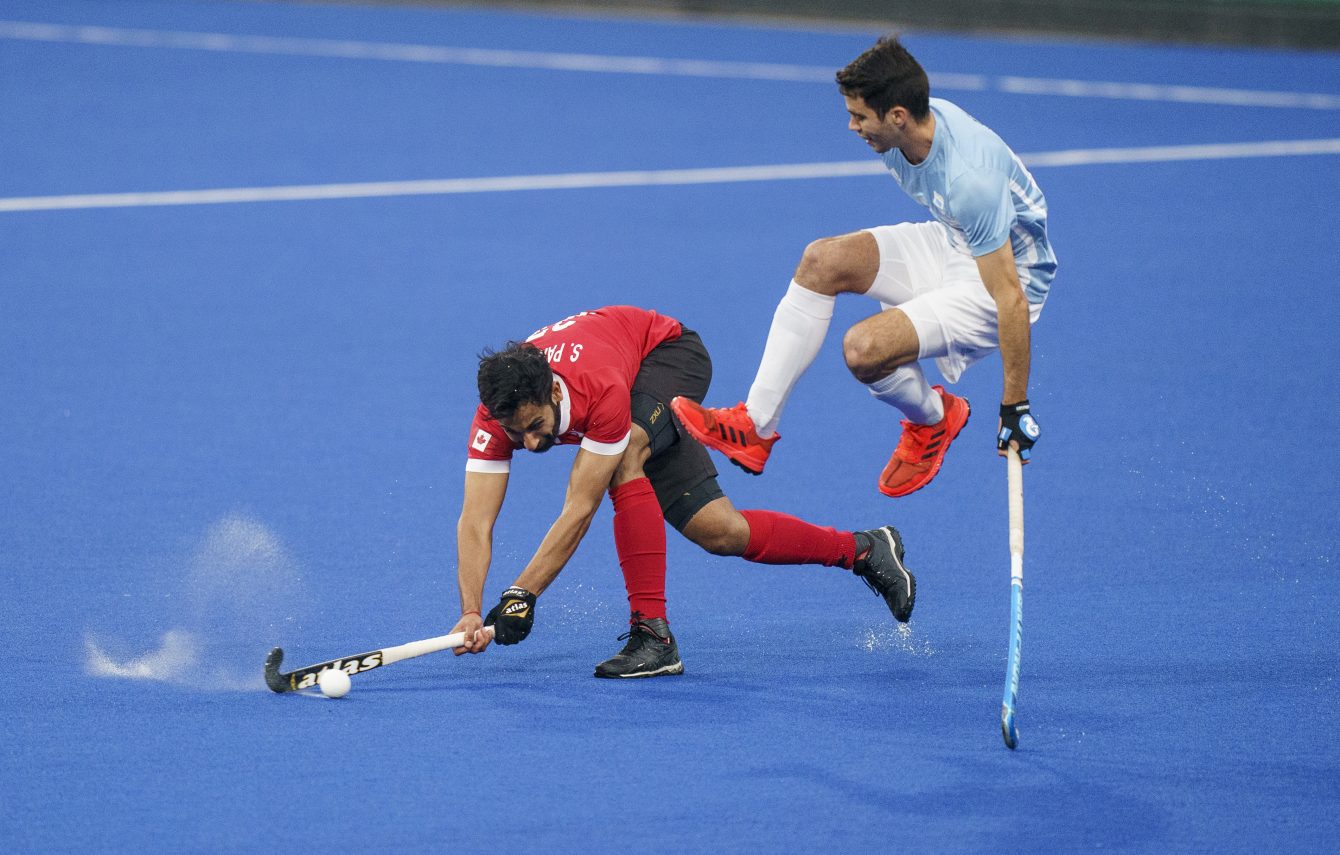 Sukhpal Panesar en action contre l'Argentine lors de la finale de hockey sur gazon aux Jeux panaméricains de Lima, au Pérou, le 10 août 2019. Photo : Dave Holland/COC