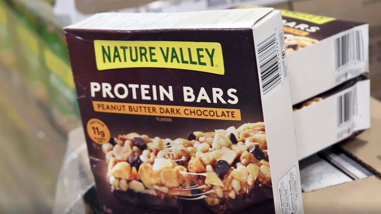 Barres protéinées Val Nature au beurre d'arachides et chocolat noir. (MOISSON MONTRÉAL/ALEXANDRA GRENIER)