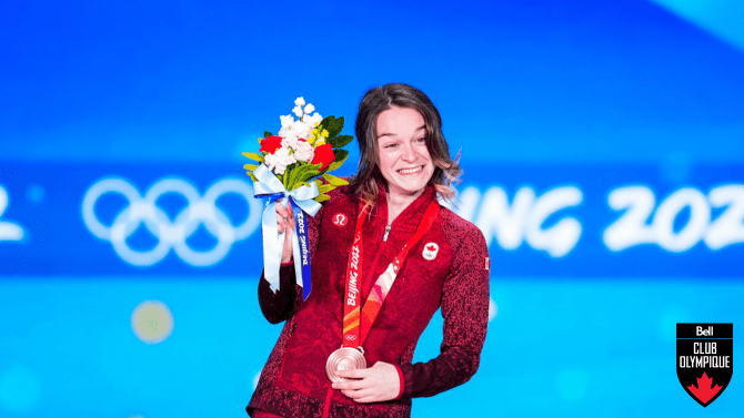 Gagnez la veste d’Équipe Canada des Jeux de Beijing 2022 signée par Kim Boutin