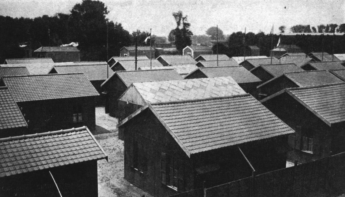 Des cabanes en bois. 