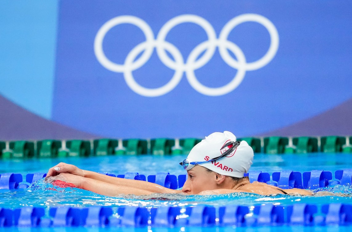 Katerine Savard nage pendant un entraînement.