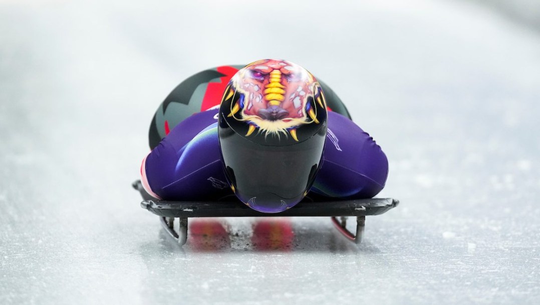 Hallie Clarke en action en skeleton.
