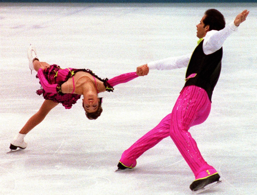 Eisler, Lloyd  and Brasseur, Isabelle skating