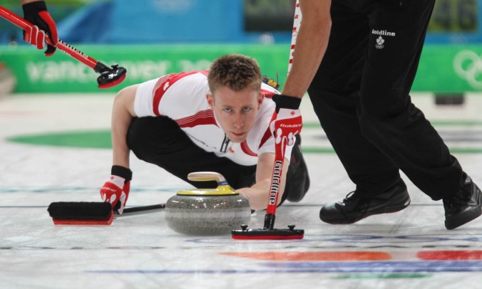 marc_kennedy_action_2010_1340px Men's curling (Vancouver 2010)