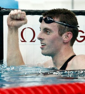 Ryan Cochrane celebrates after taking the bronze medal in the men's 1500-metre freestyle at the Beijing 2008 Summer Olympics (Paul Chiasson)