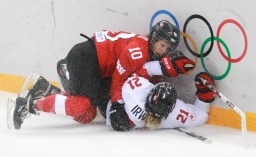 Canada's women's hockey team plays Switzerland