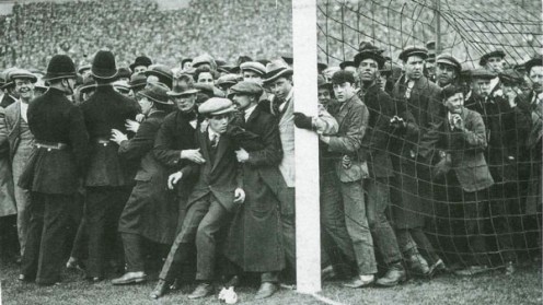 1923 FA Cup Final Photo: http://ow.ly/D0anh