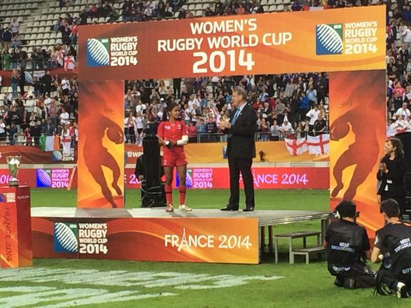 Canadian winger Magali Harver receives IRB Player of the Year award. Photo: @RugbyCanada