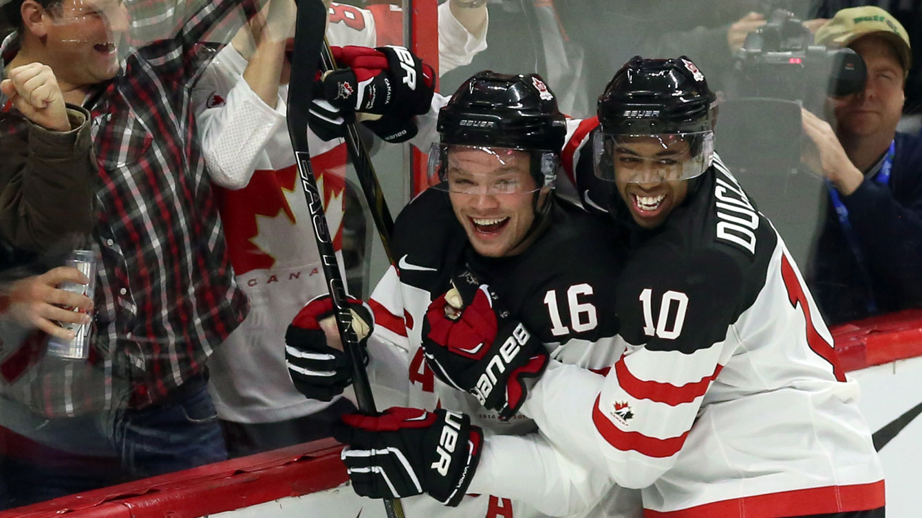 Max Domi (16) and Anthony Duclair celebrate Domi's goal against Sweden in a RBC Road to the World Juniors game.