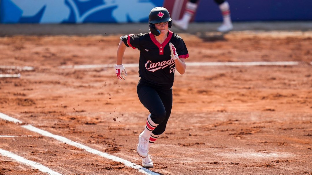 Larissa Franklin runs to base