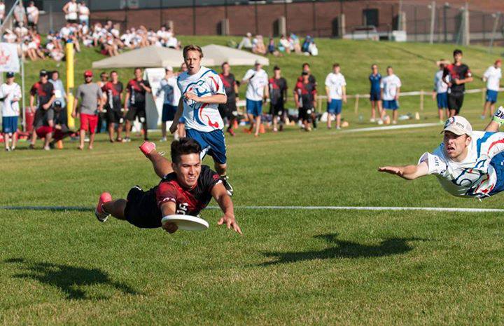 971931_641632795846957_1874480713_n