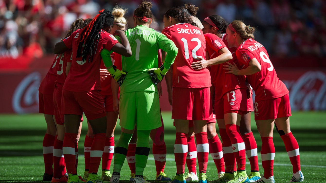 Christine Sinclair assembles the team after Canada went down 2-0 to England at the FIFA Women's World Cup quarterfinals on June 27, 2015.