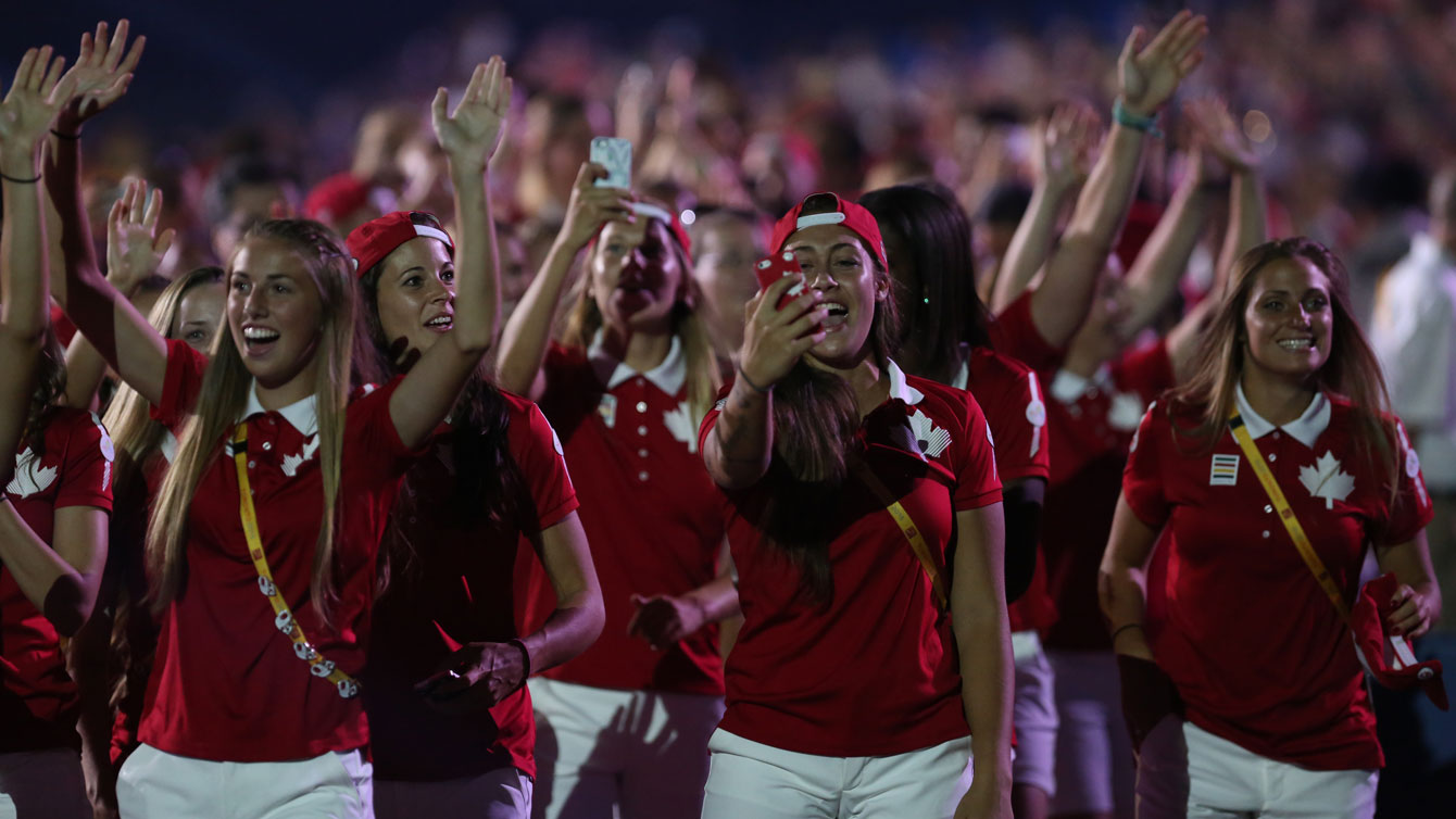 Team Canada athletes at TO2015