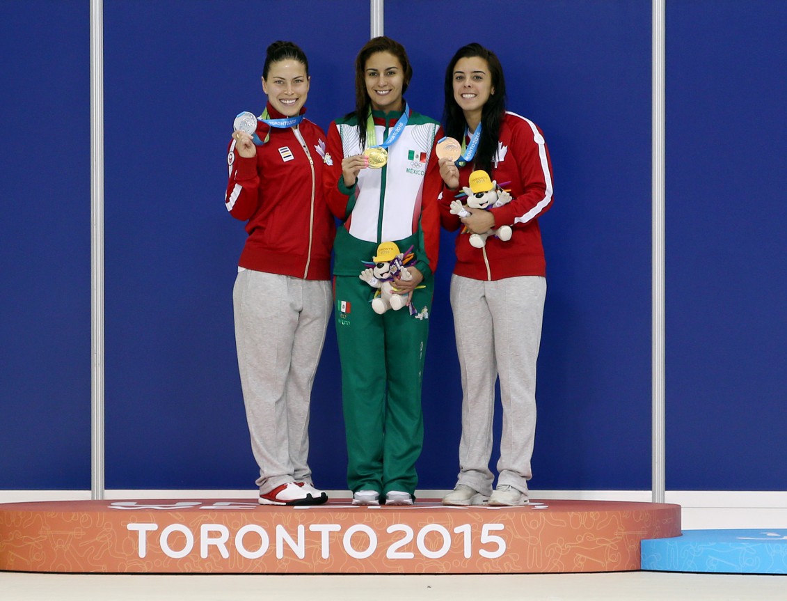 Medallists on the platform