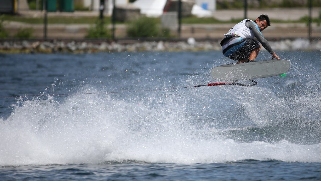 Jaret Llewellyn competing