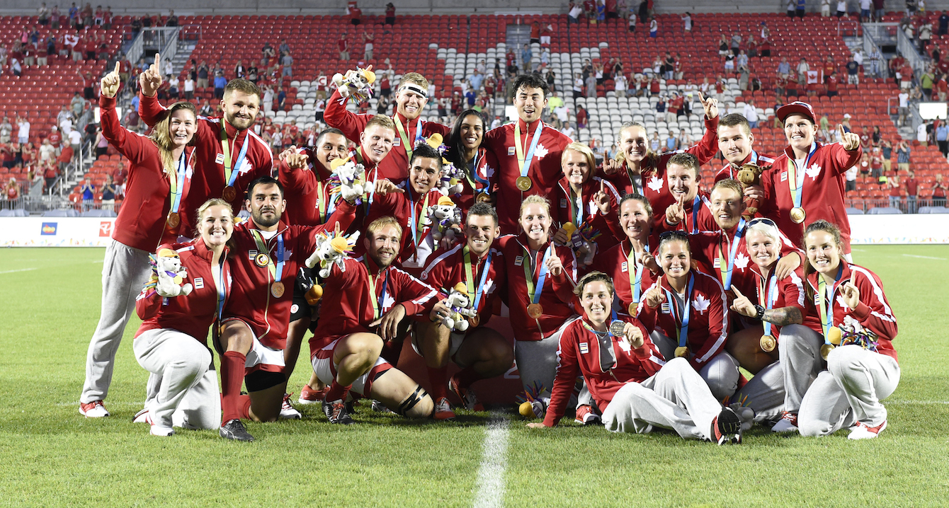 Canadian men's & women’s rugby sevens gold medalists at TO2015 Pan Am Games. 
